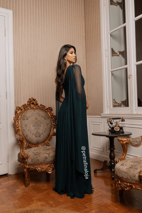 Vestido Três Listras Pequenas com Capa da Gala Nobre Moda Festa