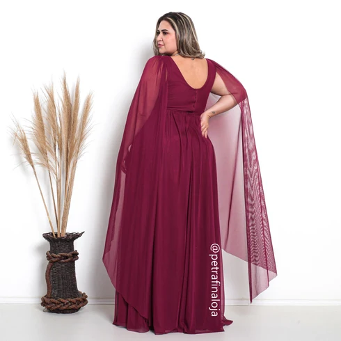 Vestido três listras pequenas com capa VESTIDO DE FESTA Gala Nobre Moda Festa