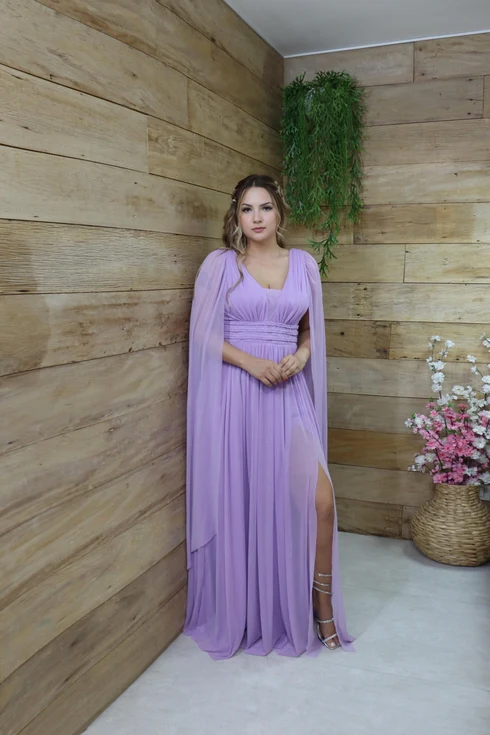 Vestido Três Listras Pequenas com Capa da Gala Nobre Moda Festa