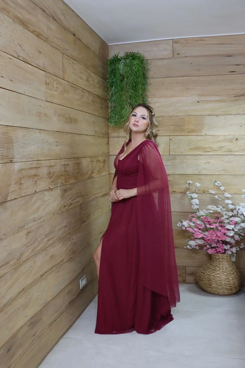 Vestido Três Listras Pequenas com Capa da Gala Nobre Moda Festa