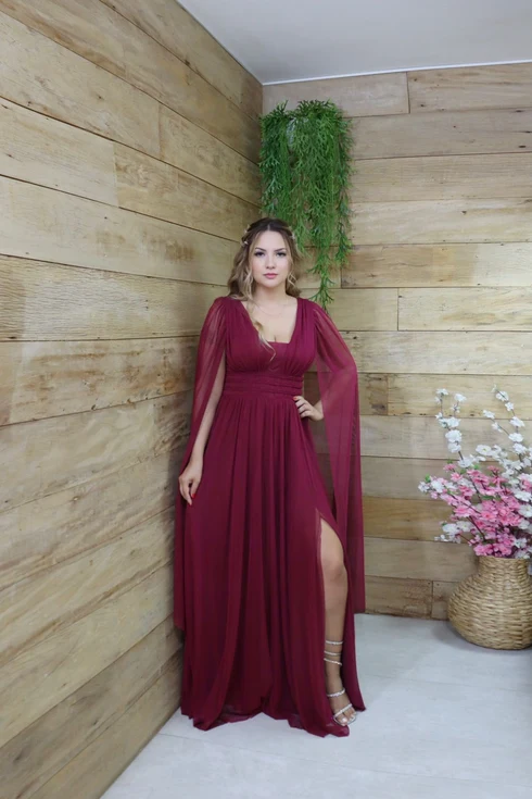 Vestido Três Listras Pequenas com Capa da Gala Nobre Moda Festa
