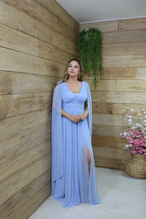 Vestido Três Listras Pequenas com Capa da Gala Nobre Moda Festa