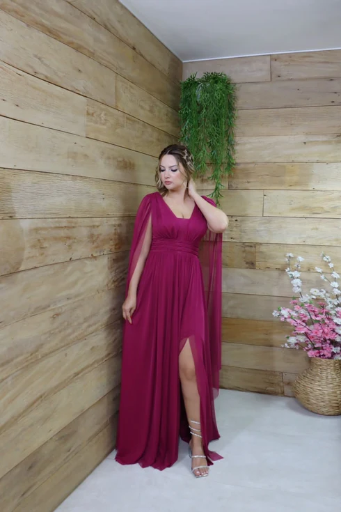 Vestido três listras pequenas com capa VESTIDO DE FESTA Gala Nobre Moda Festa