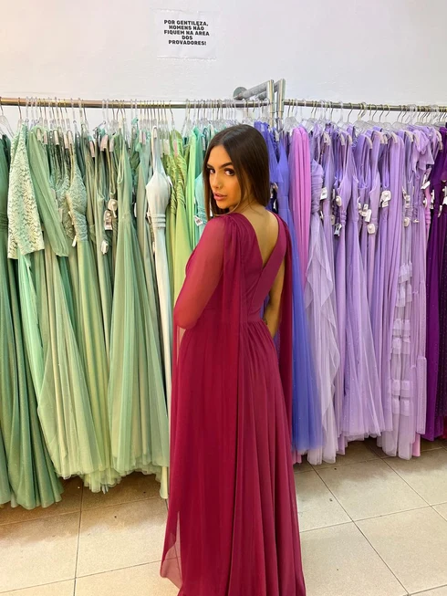 Vestido Três Listras Pequenas com Capa da Gala Nobre Moda Festa